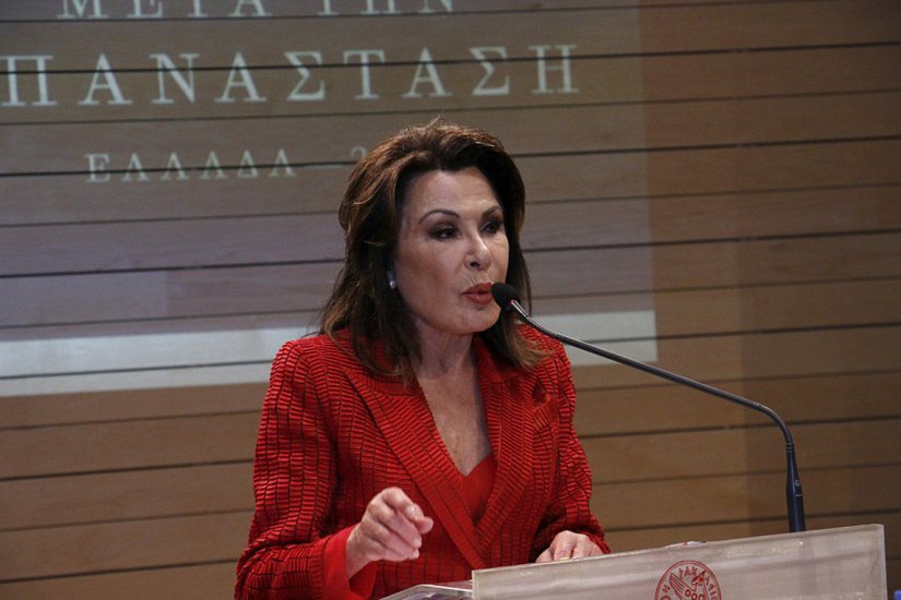 Για γέλια η ανακοίνωση του προγράμματος της επίσκεψης της κας Γιάννας Αγγελοπούλου στη Χίο. Για γέλια η ανακοίνωση του προγράμματος της επίσκεψης της κας Γιάννας Αγγελοπούλου στη Χίο.