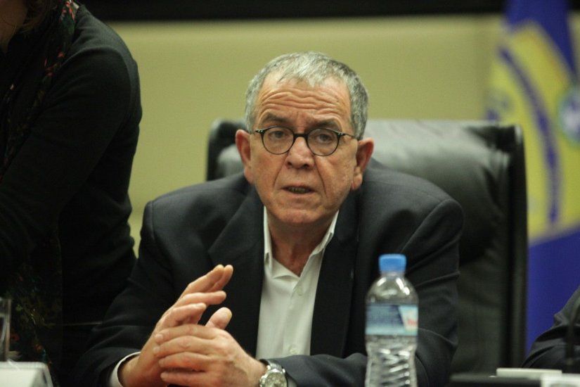 Γιάννης Μουζάλας Γιάννης Μουζάλας