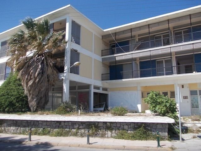 Επισκευές στο Ξενία