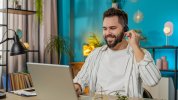 5 Βήματα για να χτίσεις το ιδανικό home office χωρίς κόπο 5 Βήματα για να χτίσεις το ιδανικό home office χωρίς κόπο