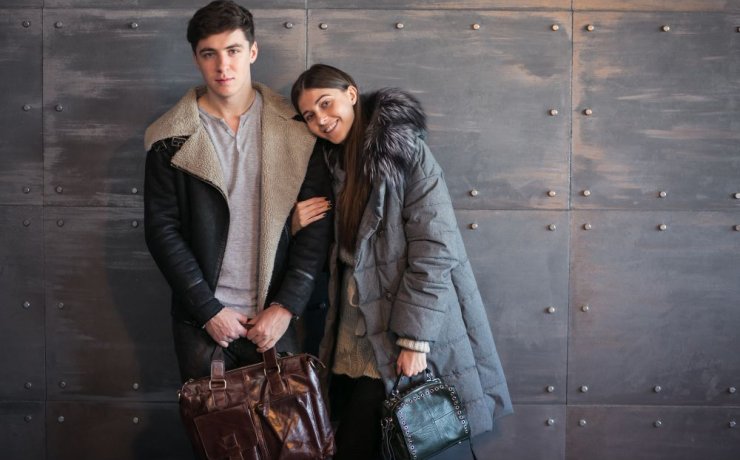 Coordinated style: Πώς να ταιριάξετε το ντύσιμο με το ταίρι σας χωρίς υπερβολές