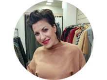 Δέσποινα Παπαγιαννάκη ιδιοκτήτρια των καταστημάτων Raxevsky Χίου