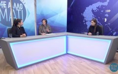 Αννέζα Κλούβα αριστερά και Αργυρώ Κουτσουράδη δεξιά