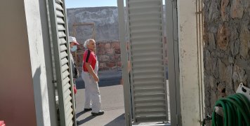 Από τις επισκευές του Δήμου Χίου στο έκτρωμα του Τελωνείου