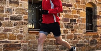  Ο αγώνας των 10,5 χλμ ήταν φέτος αφιερωμένος στον Φίλιππο Γιαννικάκη.