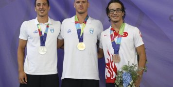 Αργυρό για τον Γιάννη Πιπινιά στα 100 μ. επιφανείας στους 2ους Μεσογειακούς Παράκτιους Αγώνες Αργυρό για τον Γιάννη Πιπινιά στα 100 μ. επιφανείας στους 2ους Μεσογειακούς Παράκτιους Αγώνες