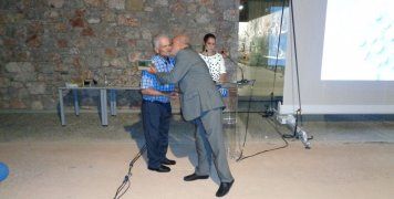 Βράβευση μαστιχοπαραγωγού 