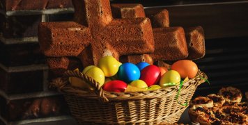 Στην τελική ευθεία οι προετοιμασίες για το Πάσχα