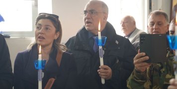 Ο Γενικός Γραμματέας του υπ. Δικαιοσύνης Πέλοπας Λάσκος με την σύζυγό του