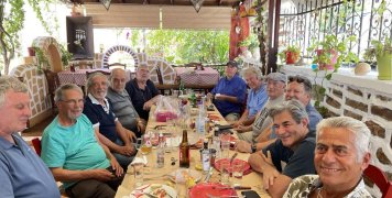 Οι παλιοί συμμαθητές