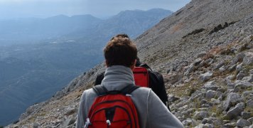 Διήμερη εκδρομή των Ανιχνευτών του 2ου Χίου σε Αρβανίτισσα – Τρυπατέ