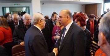 Τιμητική εκδήλωση για το ζεύγος Κτιστάκη Τιμητική εκδήλωση για το ζεύγος Κτιστάκη