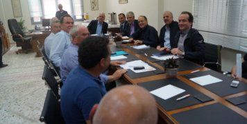 Από την σημερινή σύσκεψη στην ΕΜΧ Από την σημερινή σύσκεψη στην ΕΜΧ