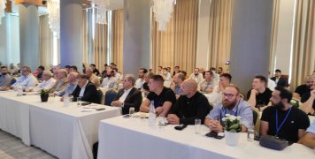 Ένα εκπαιδευτικό ναυτιλιακό σεμινάριο από την Chartworld Shipping Corporation με το βλέμμα στο μέλλον