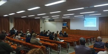 Με επιτυχία και συμμετοχή η διημερίδα της "Γλυκιάς Διάδρασης" Με επιτυχία και συμμετοχή η διημερίδα της "Γλυκιάς Διάδρασης"