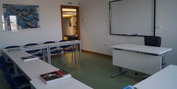 Μια από τις 6 αίθουσες διδασκαλίας