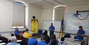 Ο Έφορος Εκπαίδευσης του ΣΕΠ, Κώστας Χαρατσάρης, ενημερώνει τους βαθμοφόρους της Χίου για το νέο σύστημα εκπαίδευσης