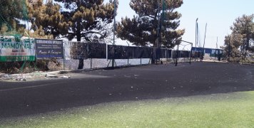 Κάηκε μέρος του ποδοσφαιρικού γηπέδου του Δαφνώνα Κάηκε μέρος του ποδοσφαιρικού γηπέδου του Δαφνώνα