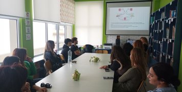 Εκπαιδεύτηκαν στον διαβήτη οι σχολικοί νοσηλευτές Εκπαιδεύτηκαν στον διαβήτη οι σχολικοί νοσηλευτές