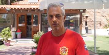 Ο Πρόεδρος της Τ.Κ. Χαλκειούς, Νίκος Κουτσουράδης Ο Πρόεδρος της Τ.Κ. Χαλκειούς, Νίκος Κουτσουράδης
