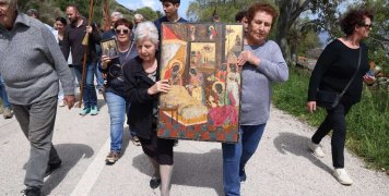 Στο δρόμο της επιστροφής προς τα Λεπτόποδα