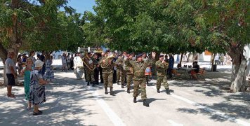 Λιτάνευση Ιερής Εικόνας Αγίας Μαρκέλλας Λιτάνευση Ιερής Εικόνας Αγίας Μαρκέλλας