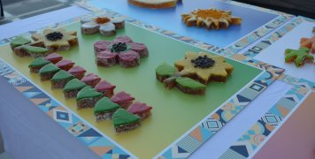 Λουκούμια μαστίχα με επικάλυψη ζαχαρόπαστας σε διάφορα σχέδια