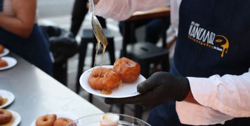 Ανάρπαστοι οι μαστιχολουκουμάδες στο Mastihashop Ανάρπαστοι οι μαστιχολουκουμάδες στο Mastihashop