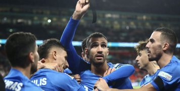 Χαρμολύπη στη νίκη της ελληνικής Εθνικής Ομάδας Ποδοσφαίρου επί της Αγγλίας