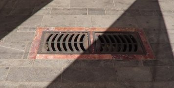 σχάρες στην Απλωταριά