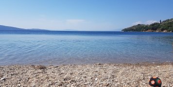 Τι απολαυστική που είναι η θάλασσα όταν είναι… «λάδι»