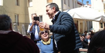 Η επίσκεψη Τσίπρα στη Χίο Η επίσκεψη Τσίπρα στη Χίο