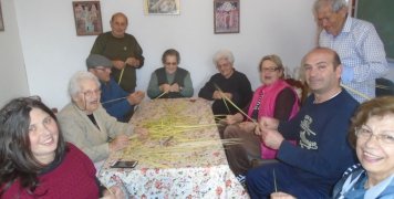 Βάγια και σταυροί