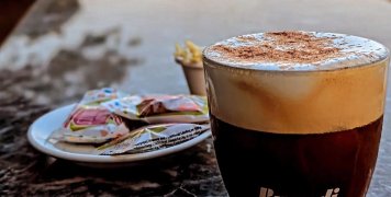 O Ζέφυρος πνέει ανανεωμένος υπό νέα διεύθυνση O Ζέφυρος πνέει ανανεωμένος υπό νέα διεύθυνση