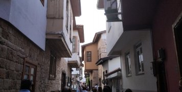 Ελληνικά σπίτια στην Αττάλεια