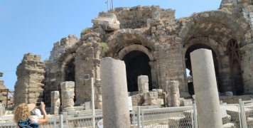 Η αρχαία αγορά της Σίδης