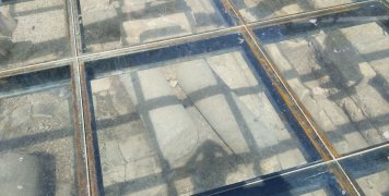 Τα αρχαία κάτω από τα πόδια μας