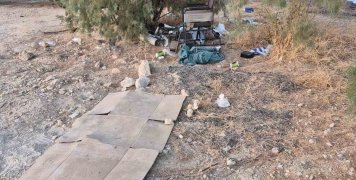 Ο περιβάλλον χώρος στάθμευσης... νταλικών Ο περιβάλλον χώρος στάθμευσης... νταλικών