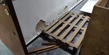 Έργα τέχνης πάνω σε παλέτες!!!