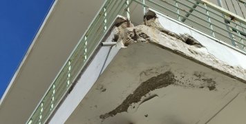 Και μια φωτογραφία του 3ου Γυμνασίου έτσι για... σουβενίρ Και μια φωτογραφία του 3ου Γυμνασίου έτσι για... σουβενίρ