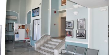 Αίθουσα Επιβατών στο Λιμάνι της Σύρου