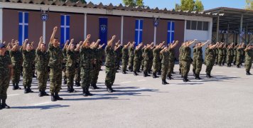 Ορκίστηκαν στο Ευαγγέλιο Ορκίστηκαν στο Ευαγγέλιο