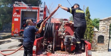 Πυρκαγιά μεταξύ Καλαμωτής - Κώμης