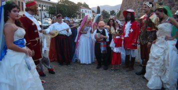 Ένας απίθανος Καστροπερίπατος στα σοκάκια του Φρουρίου από το "Αρτιον"