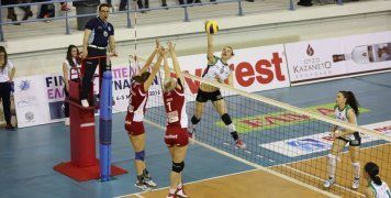 Φάση από το παιχνίδι του Ολυμπιακού με τον Παναθηναϊκό