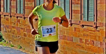 Η Ανθίππη Σαραντή