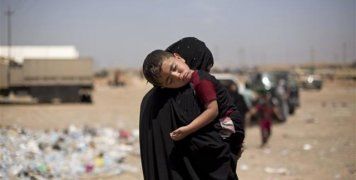 Τουλάχιστον 750 πρόσφυγες που φιλοξενούνται στον καταυλισμό υποφέρουν από αφυδάτωση λόγω συμπτωμάτων δηλητηρίασης ενώ τουλάχιστον ένα παιδί έχει πεθάνει σύμφωνα με το Κουρδικό πρακτορείο ειδήσεων Rudaw. 