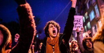 Για εκλογικές ατασθαλίες κάνει λόγο παρατηρητής του ΟΑΣΕ-Συνεχάρη τον Ερντογάν ο Τραμπ 