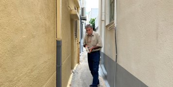 Το διάβα της οδού Αγελή Το διάβα της οδού Αγελή