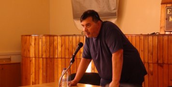 Ο Πρόεδρος του Κυνηγετικού Γιάννης Μεννής